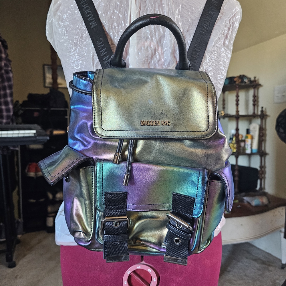 KC Iridescent Women's Backpack